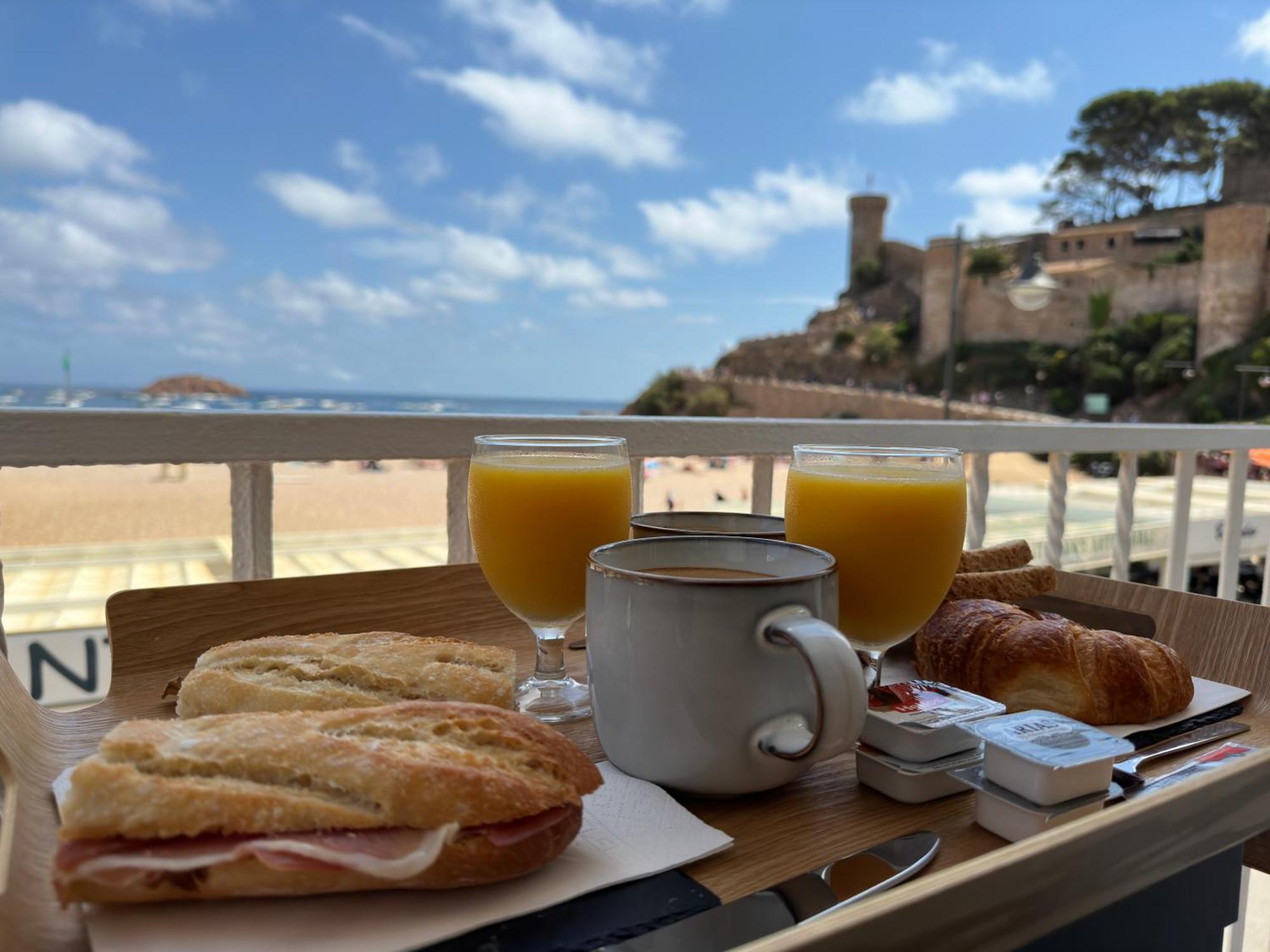 Hostal Del Mar توسا ذي مار المظهر الخارجي الصورة