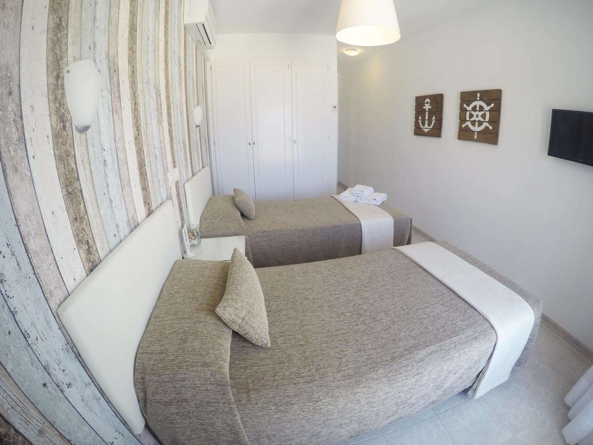 Hostal Del Mar توسا ذي مار الغرفة الصورة