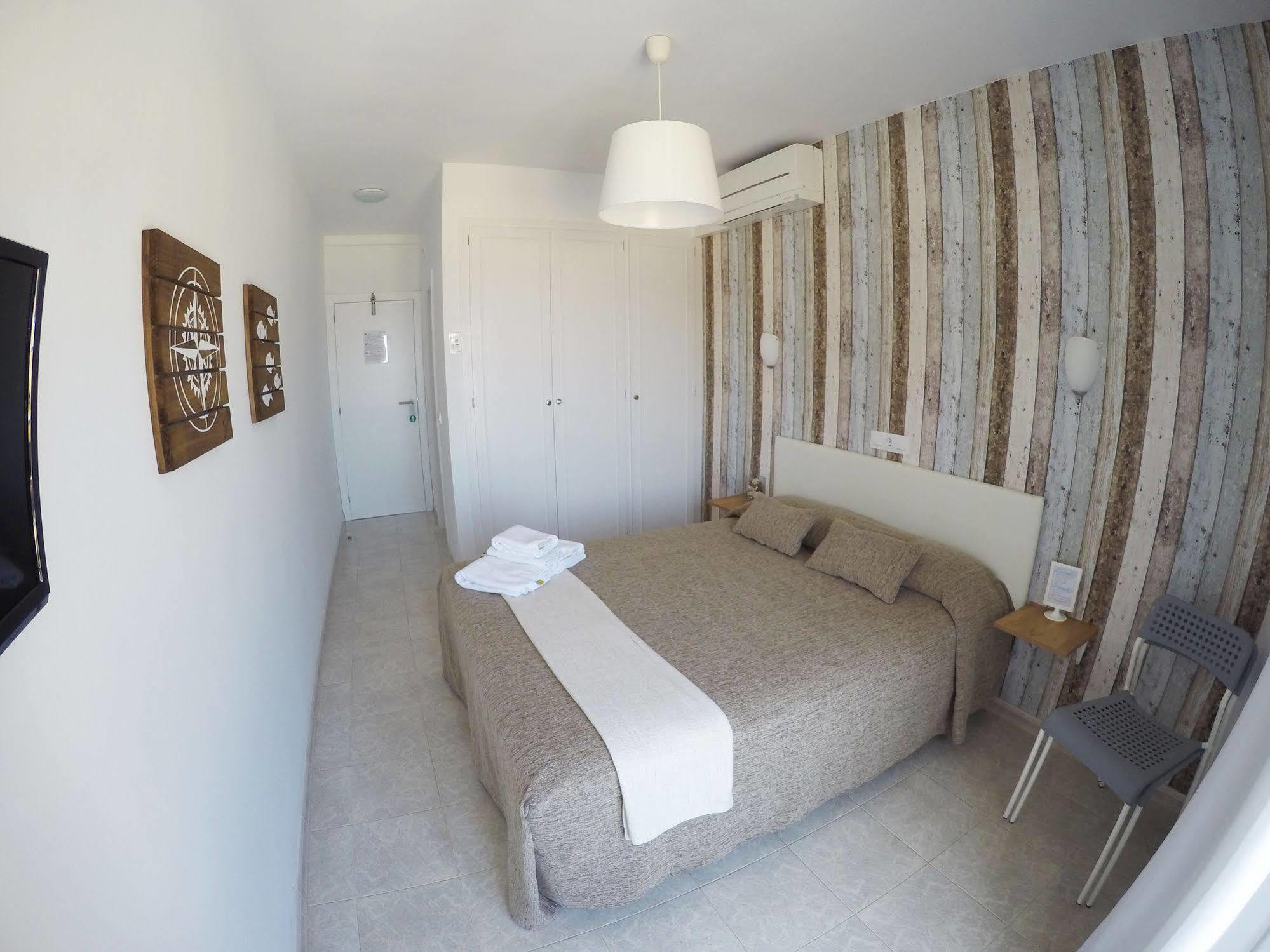 Hostal Del Mar توسا ذي مار المظهر الخارجي الصورة