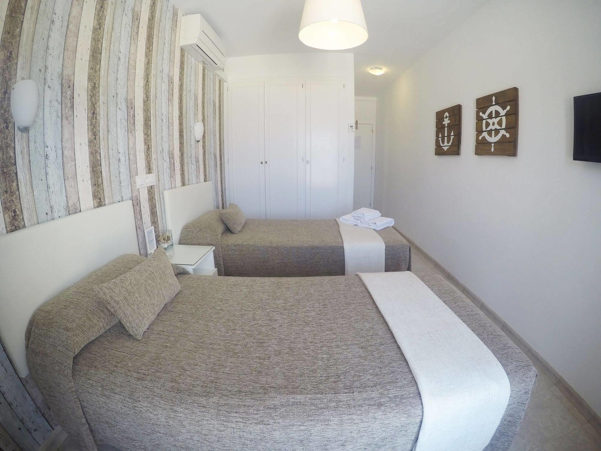 Hostal Del Mar توسا ذي مار المظهر الخارجي الصورة